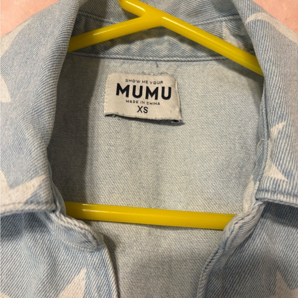 Show me your mumu Blue Star Print denim Romper - Picture 2 of 4
